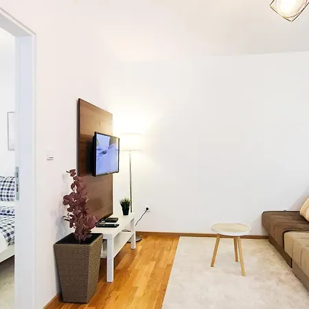 Filinhome Metodija 3 *