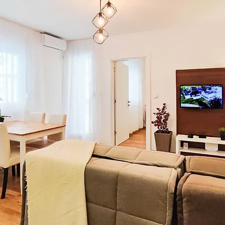 Apartment Filinhome Metodija 2